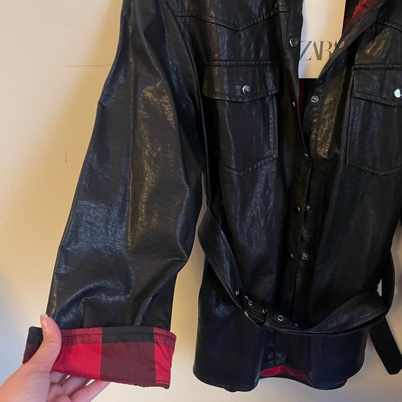 NWT ZARA faux leather over shirt with plaid interior - Picture 4 of 4